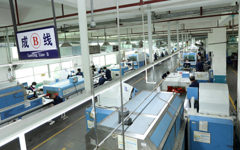 Modern Shoe Factory Production Line