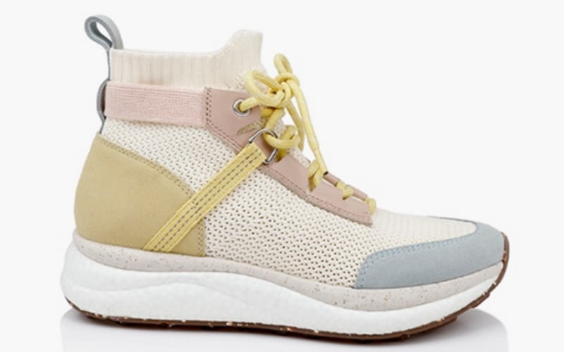 White Flyknit High-top Sneaker