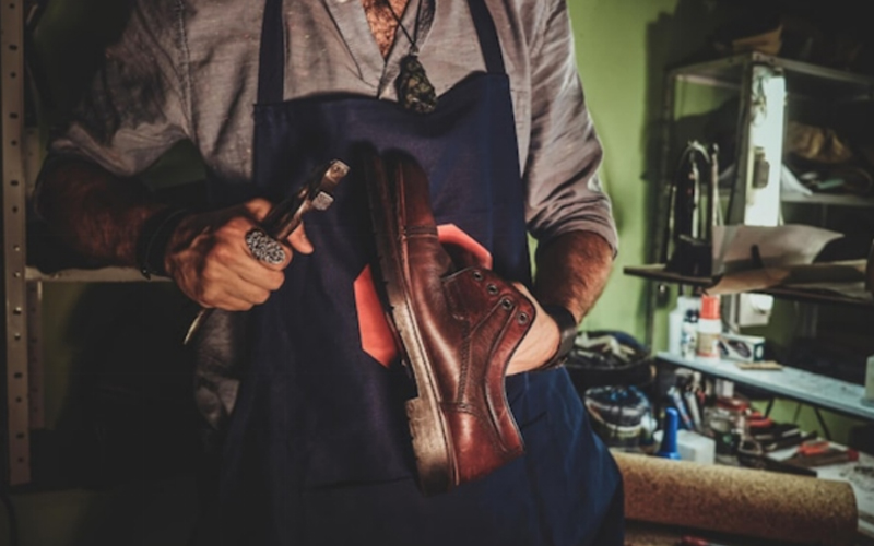 Old Chinese Shoe Makers