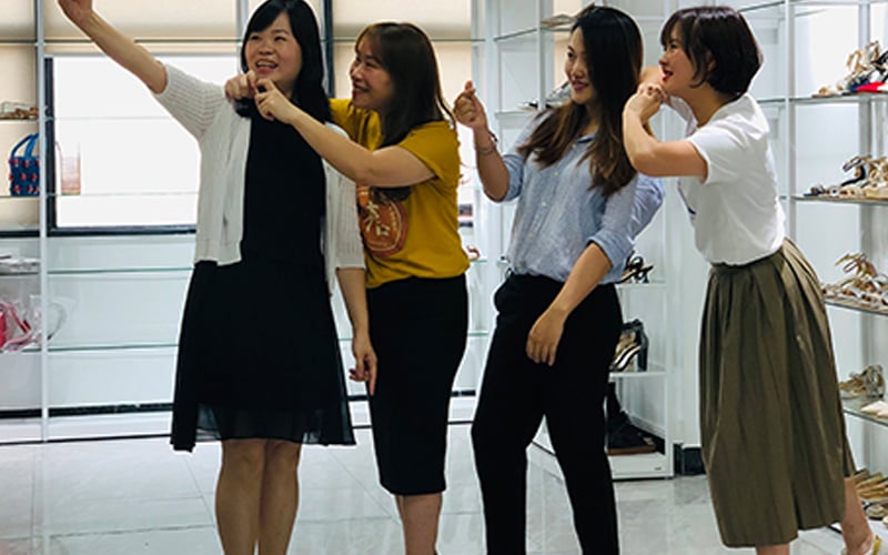 Customer Feedback and Trust